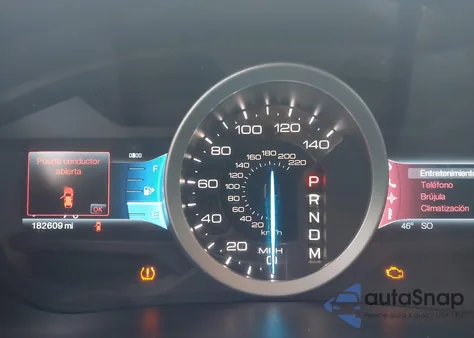 2011 Ford Explorer Xlt z USA, uszkodzony, nr VIN 1FMHK8D89BGA17025